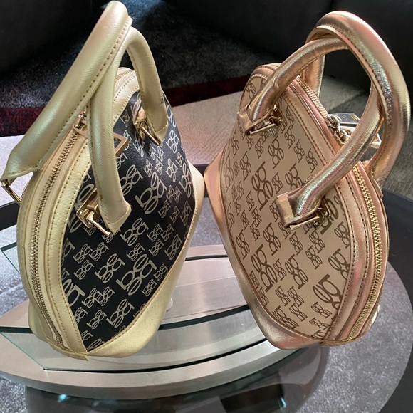 Signature Bebe Black & Gold Handbag Almost New 10” W 7 1/2” H‼️❤️🔥❤️🔥 - Picture 8 of 9